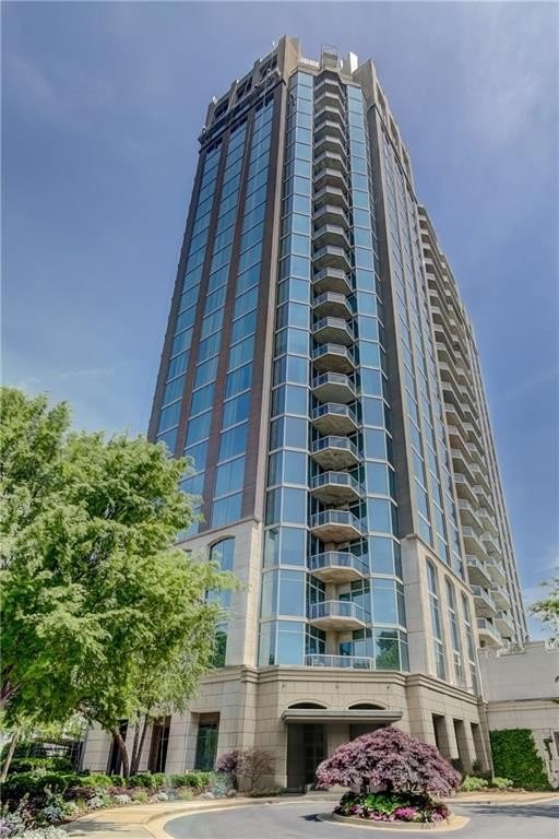 2. 2795 Peachtree Road NE