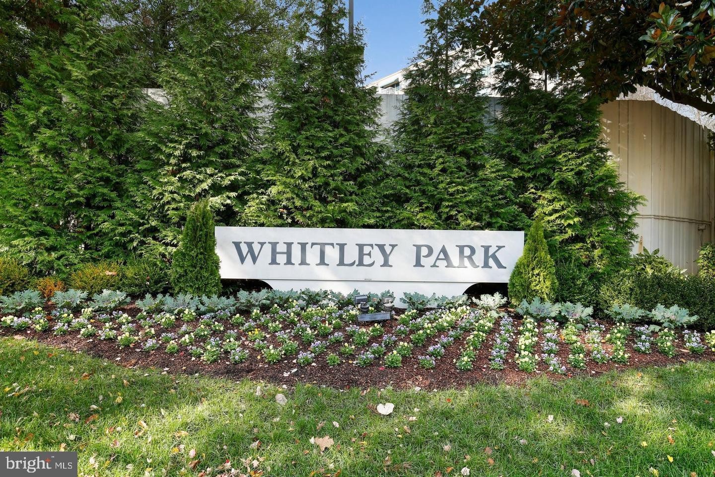 32. 5450 Whitley Park Terrace
