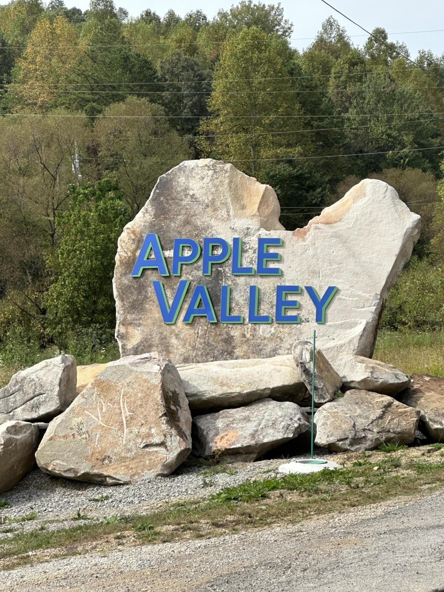 1. 6 Apple Valley Way