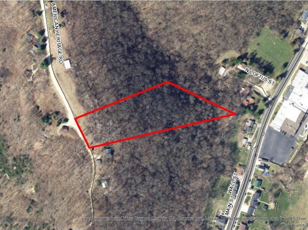 30. 4.5 Acres American Heritage Rd