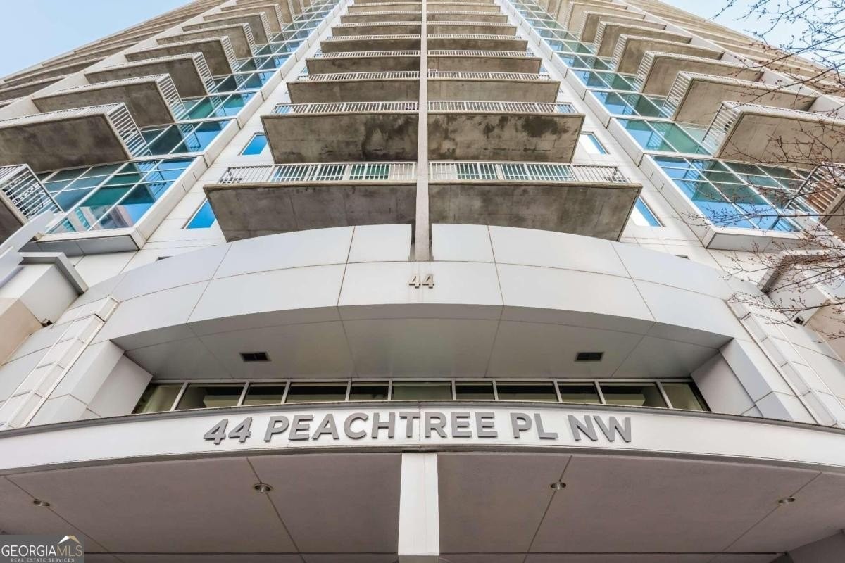 37. 44 Peachtree-1628 Place NW