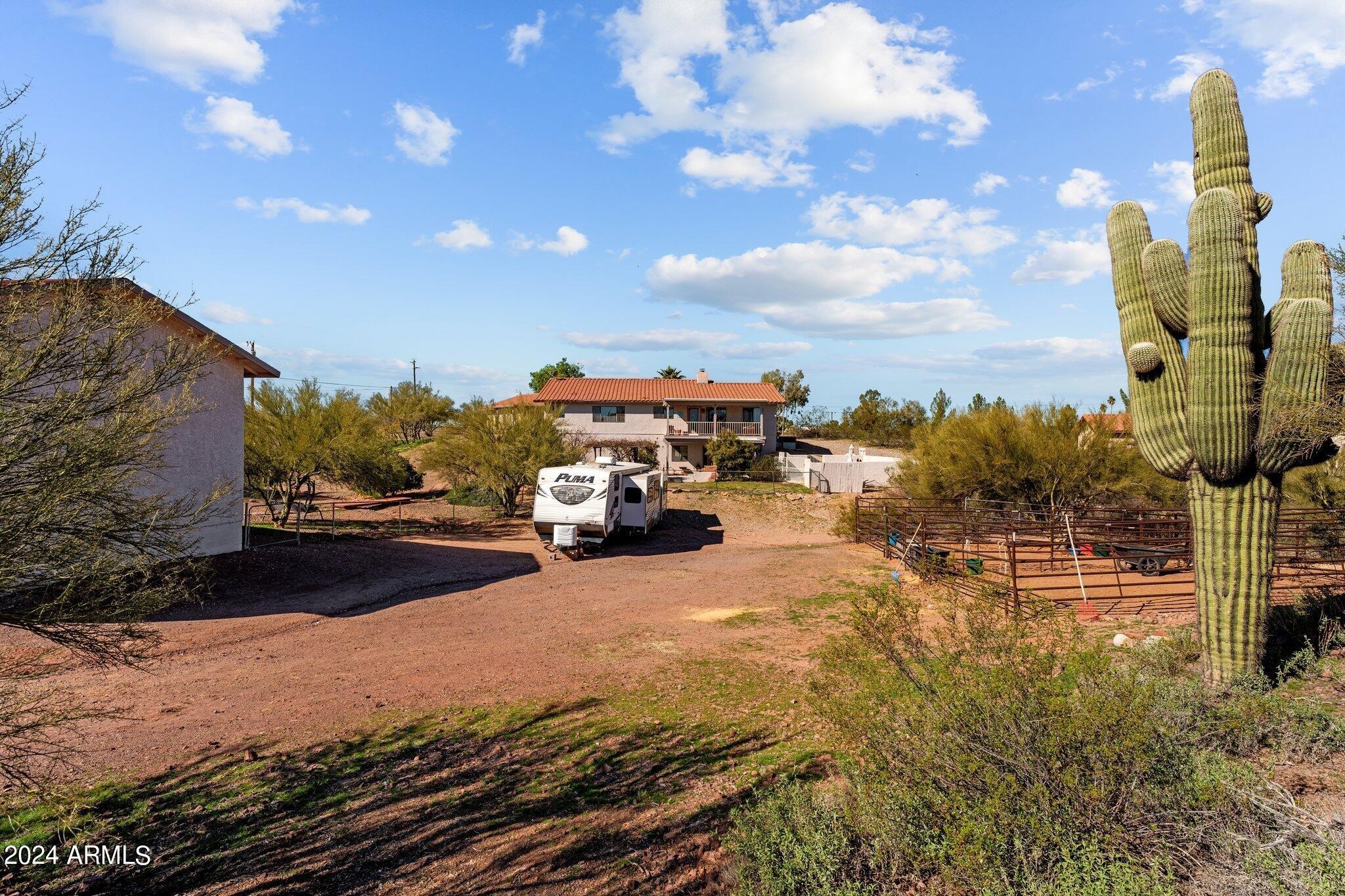 49. 985 S Vulture Mine Road