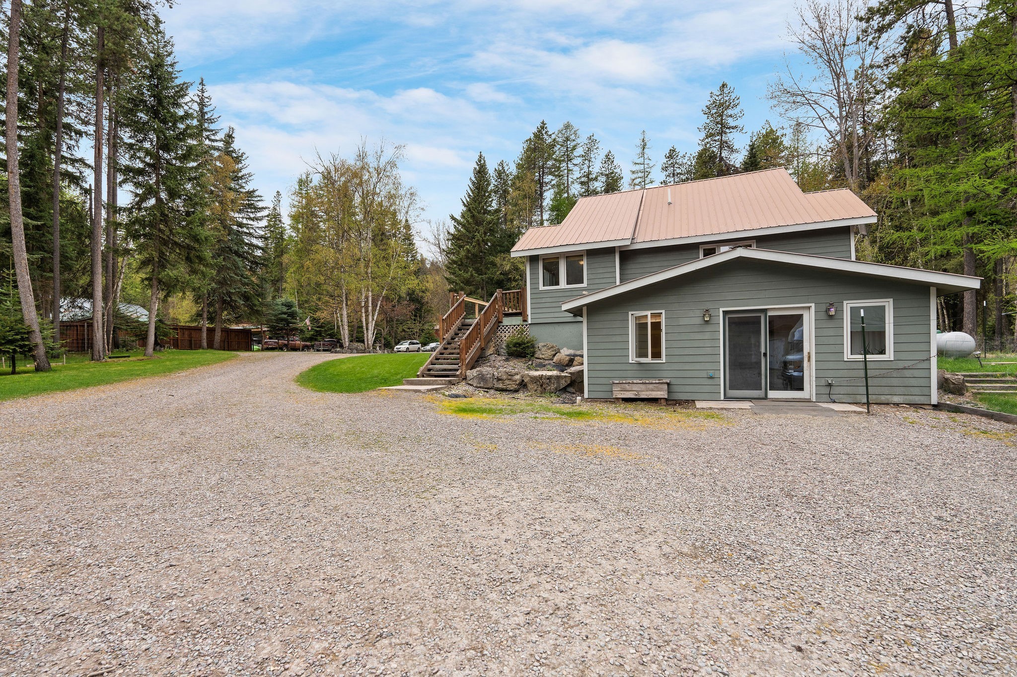 30. 965 Swan River Road