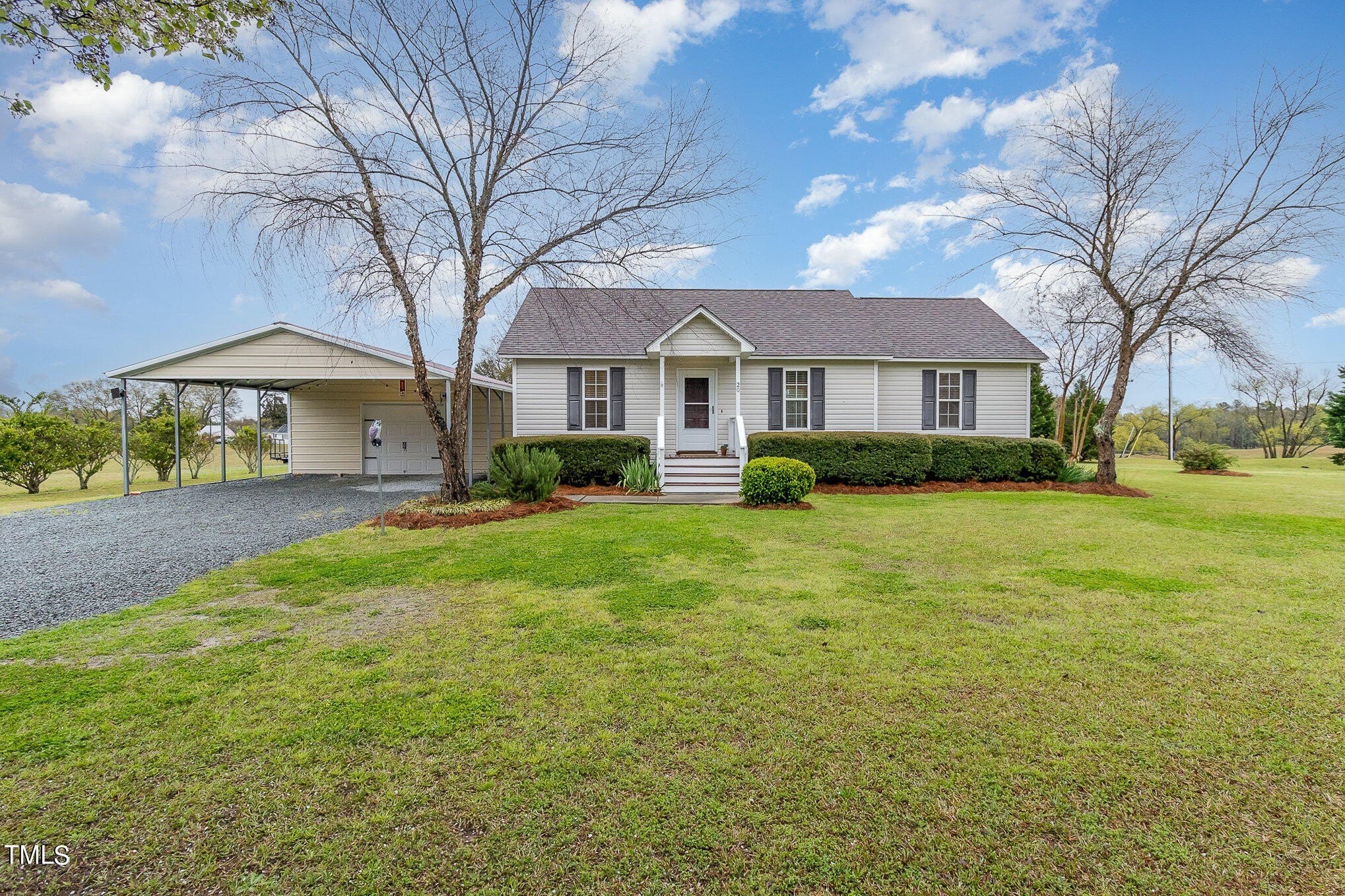 1. 20 Trail Ridge Drive, Benson Nc 27504