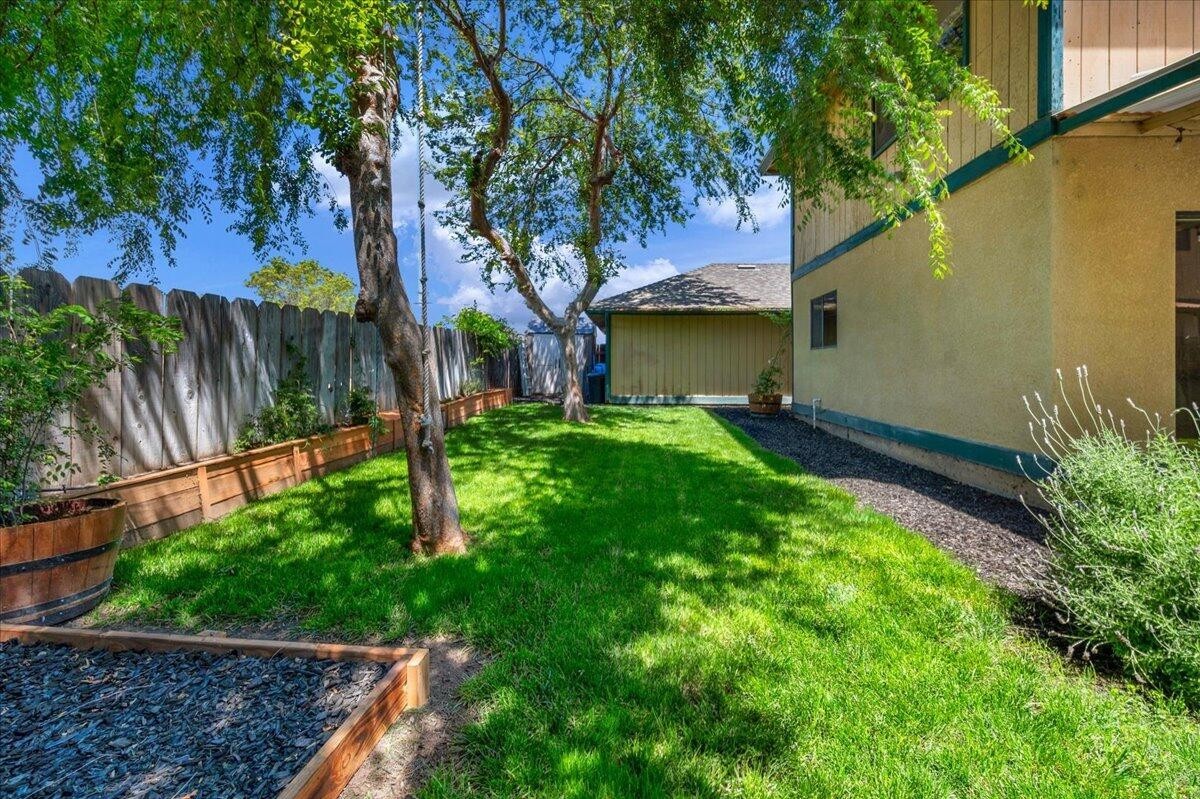 25. 351 N Capitola Court