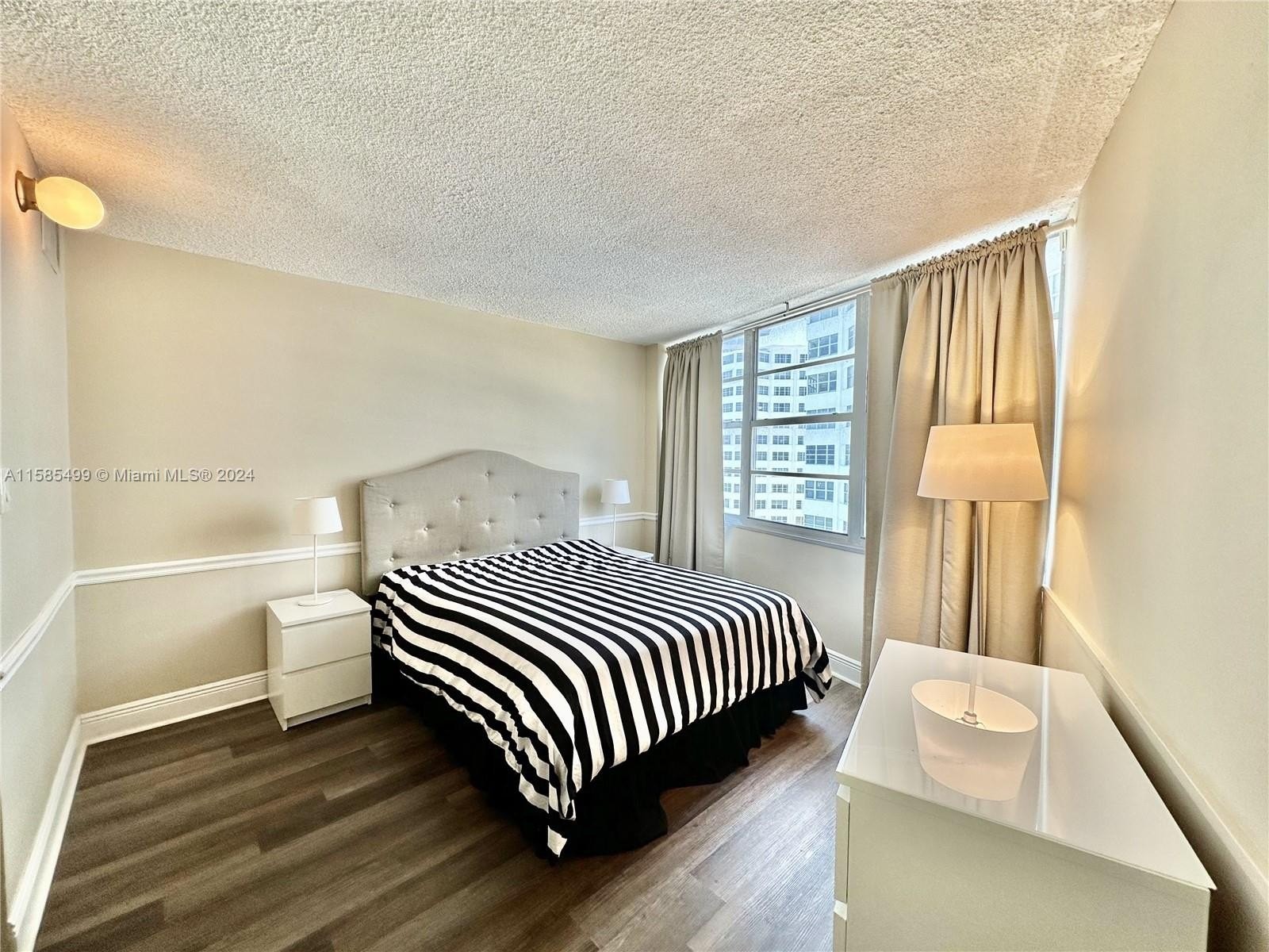 12. 801 Brickell Bay Dr