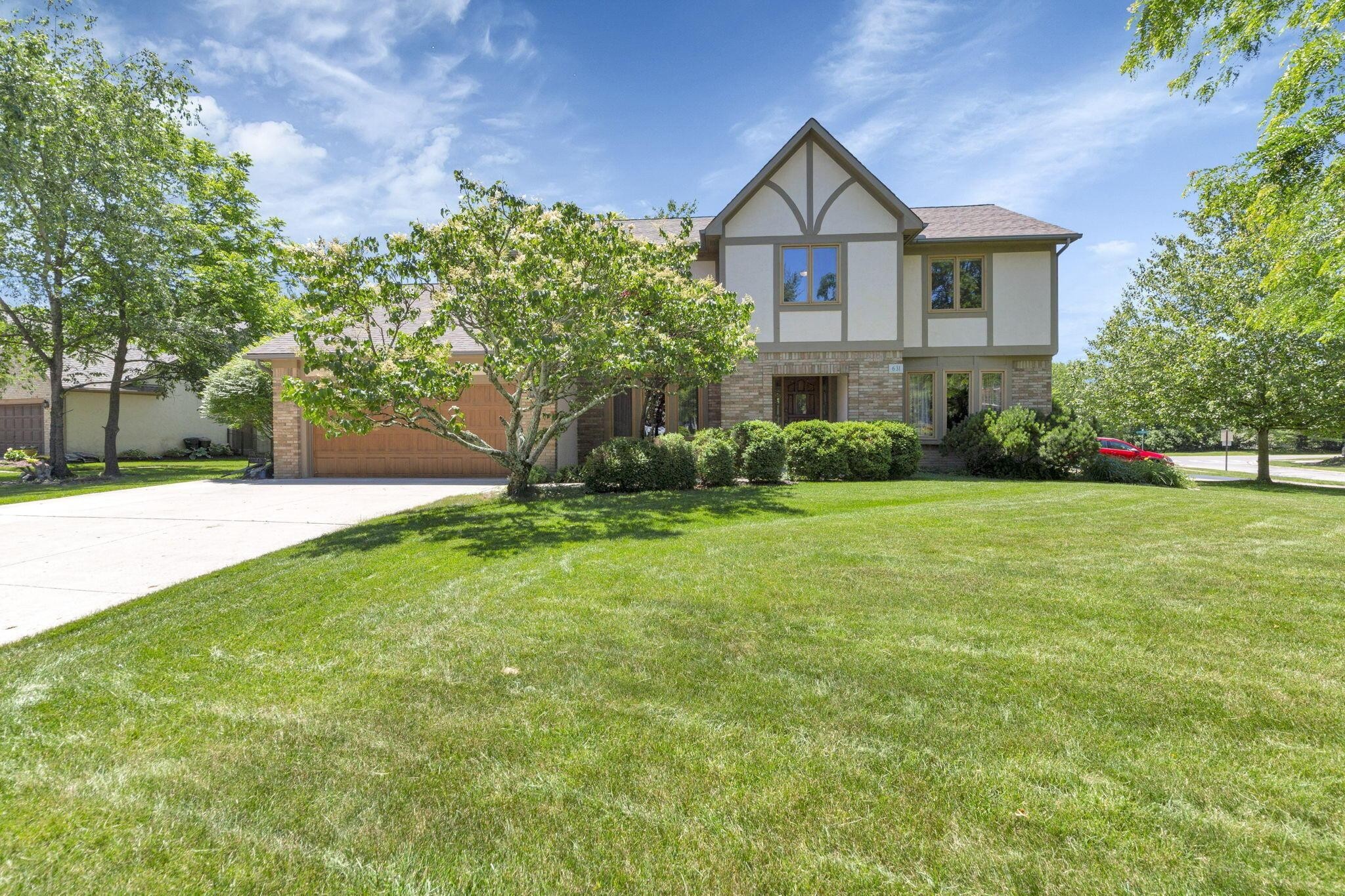 2. 631 Hickory View Court