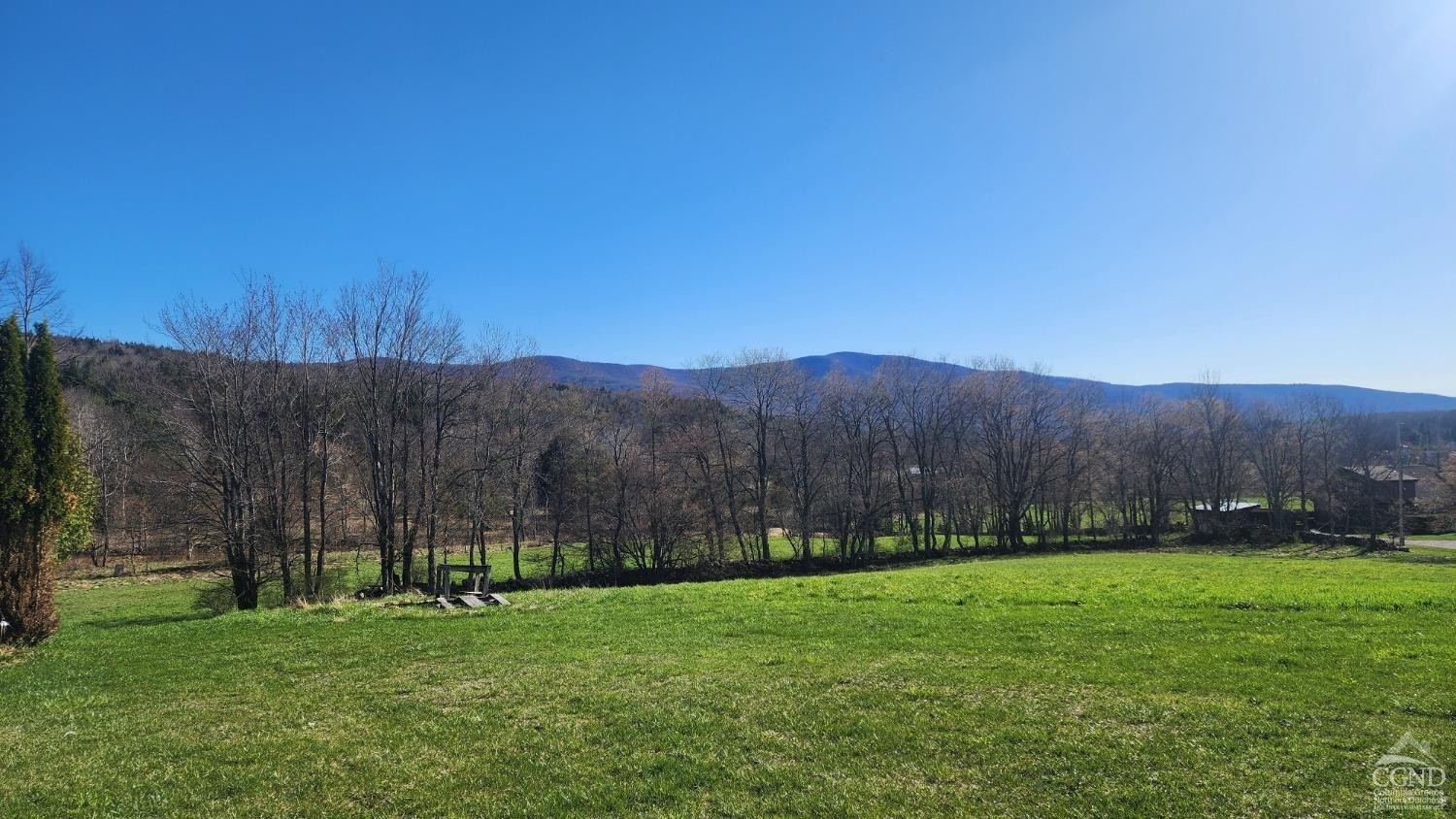 39. 936 N. Potter Mountain Road
