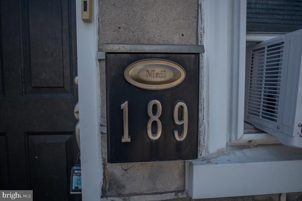 44. 189 Baldwin Street