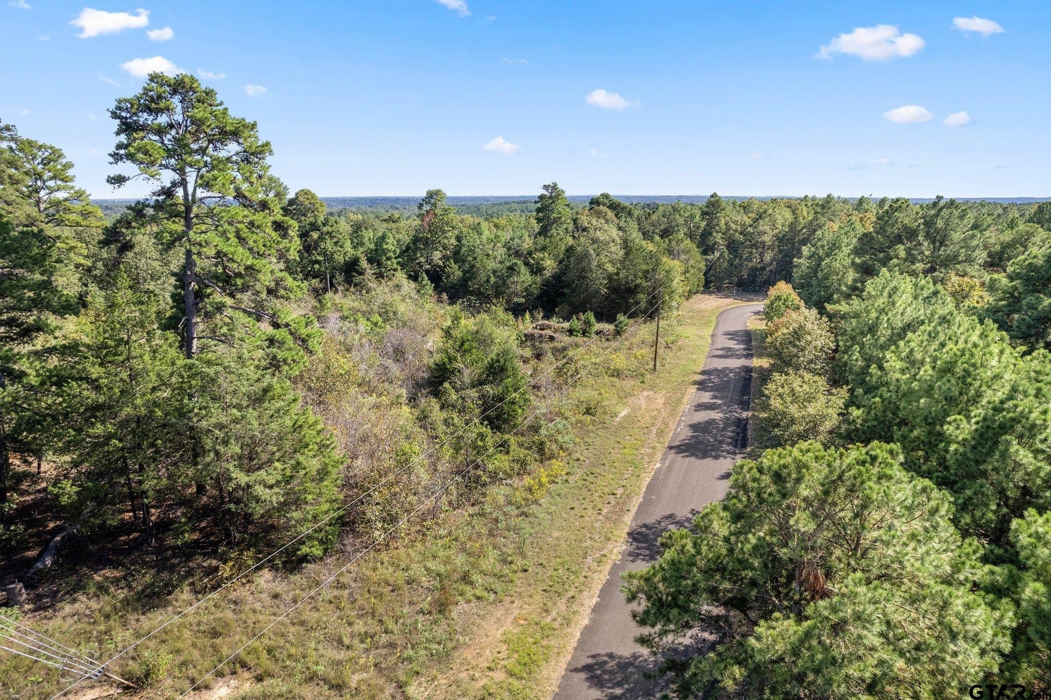 17. 16 Acres Cr 3350