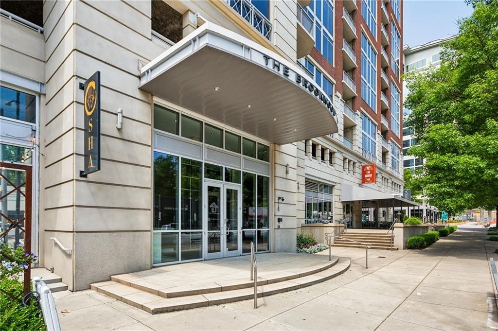 0. 1820 Peachtree Street NW