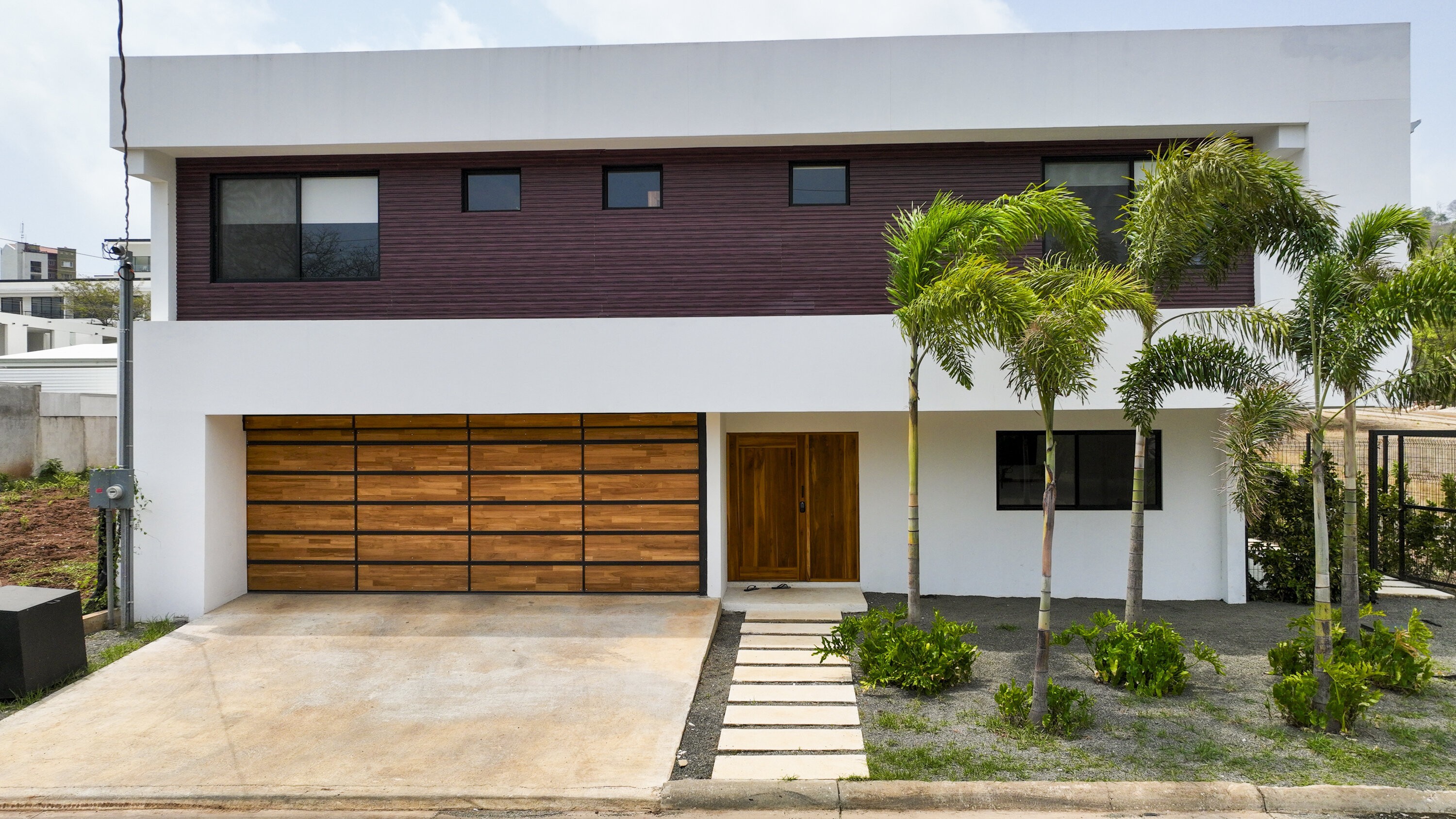 2. Casa Offshore, Elegant And Modern Home In Tamarindo