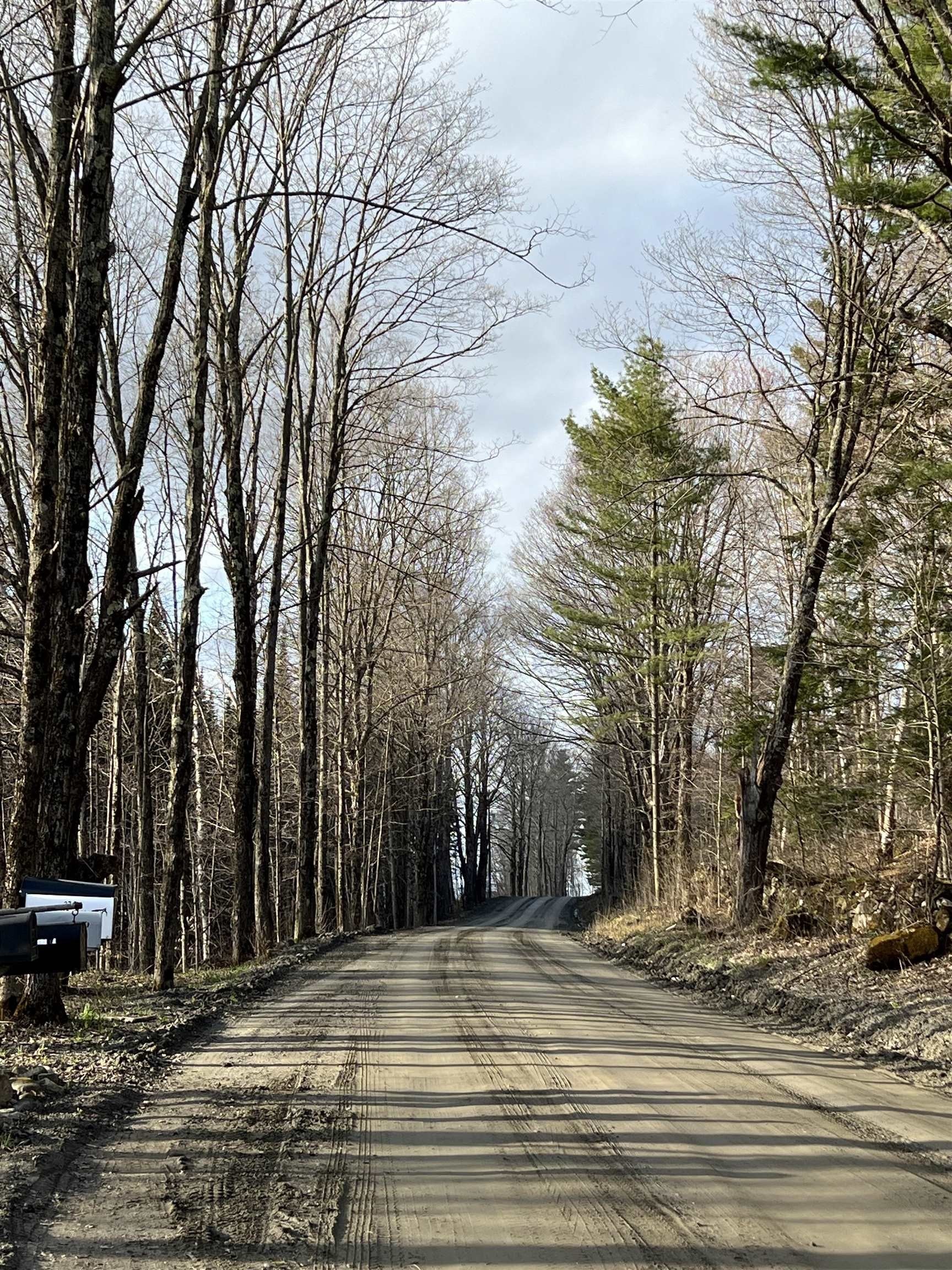 37. 37 Old Stage Coach Road