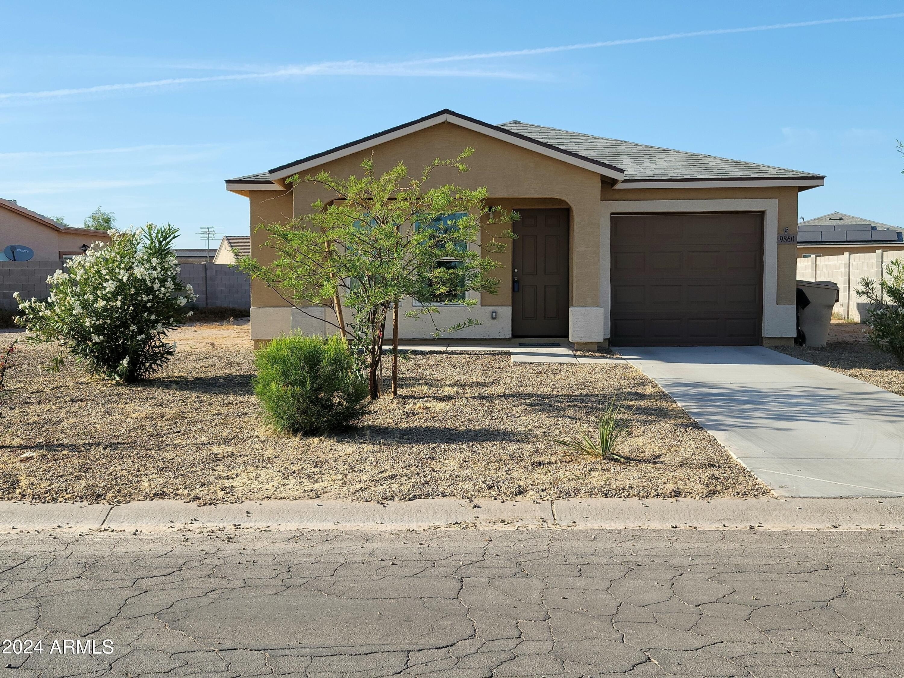 1. 9860 W Kayenta Drive