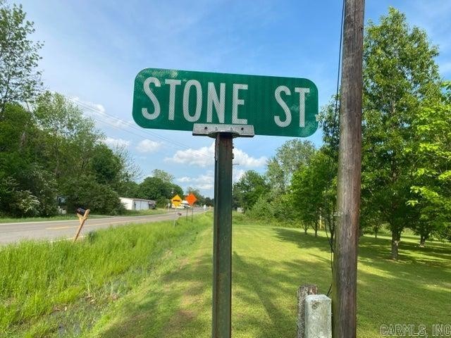 3. 001 Stone Street
