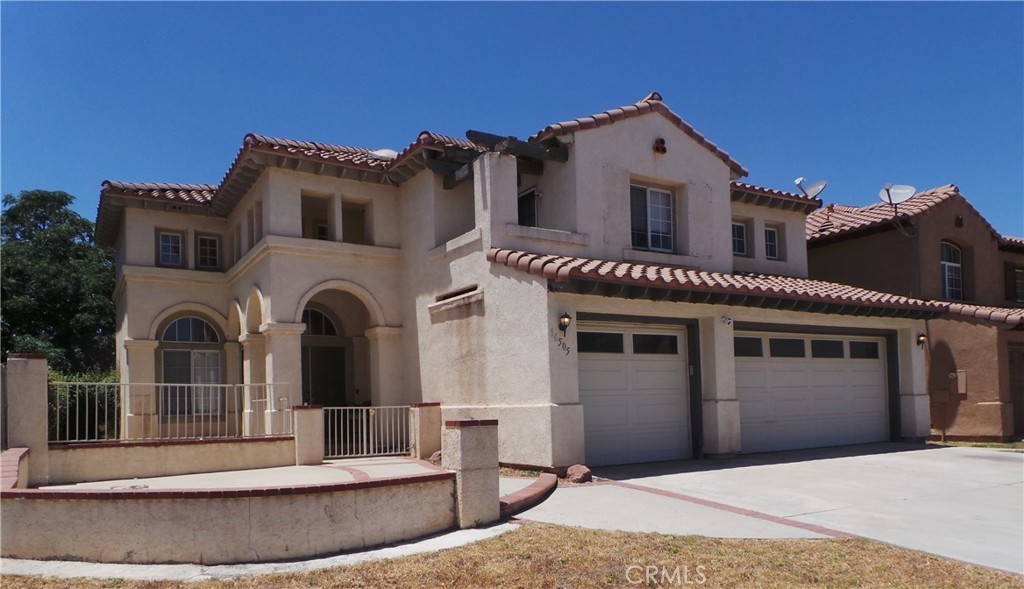 1. 16505 Vista Conejo Drive