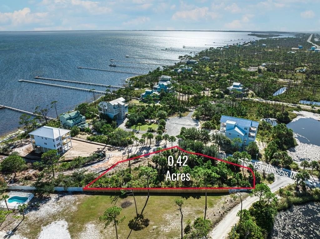 1. 209 Bay Hibiscus Dr