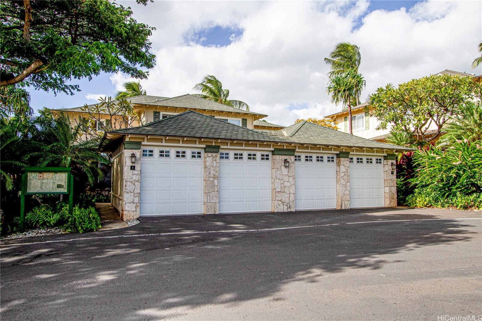 3. 92-1001 Aliinui Drive