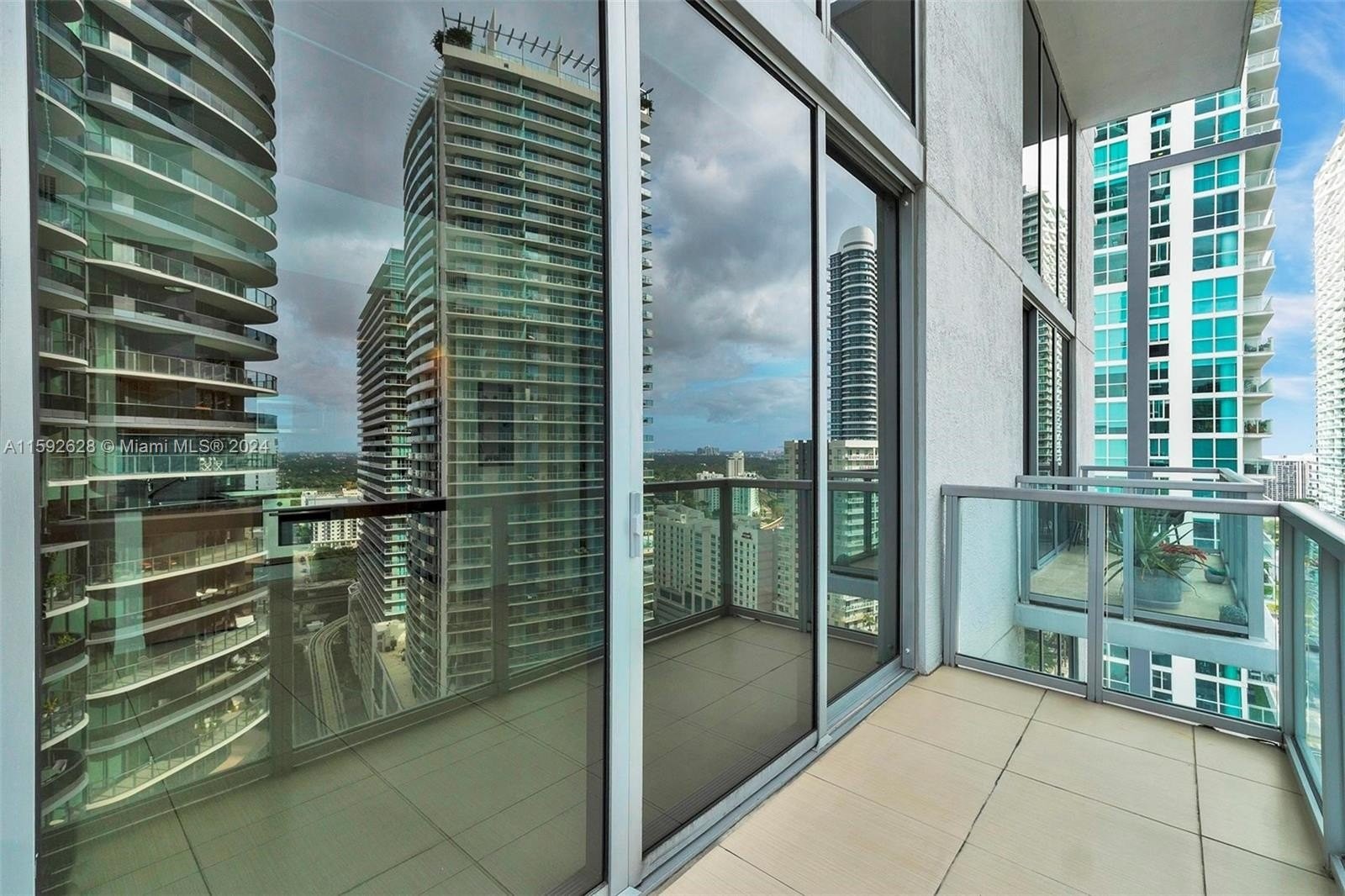 36. 1050 Brickell Ave