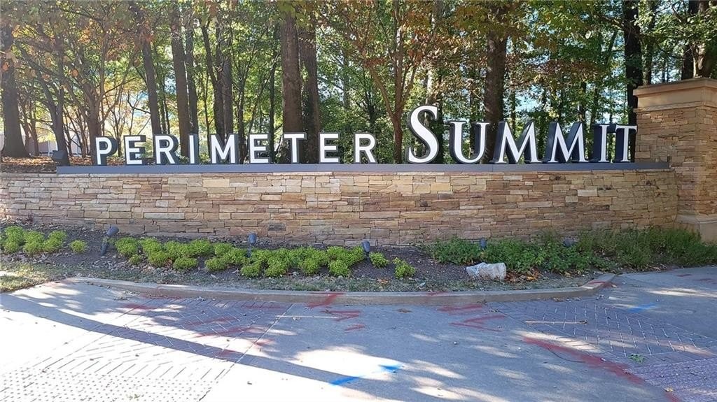 2. 10 Perimeter Summit Boulevard