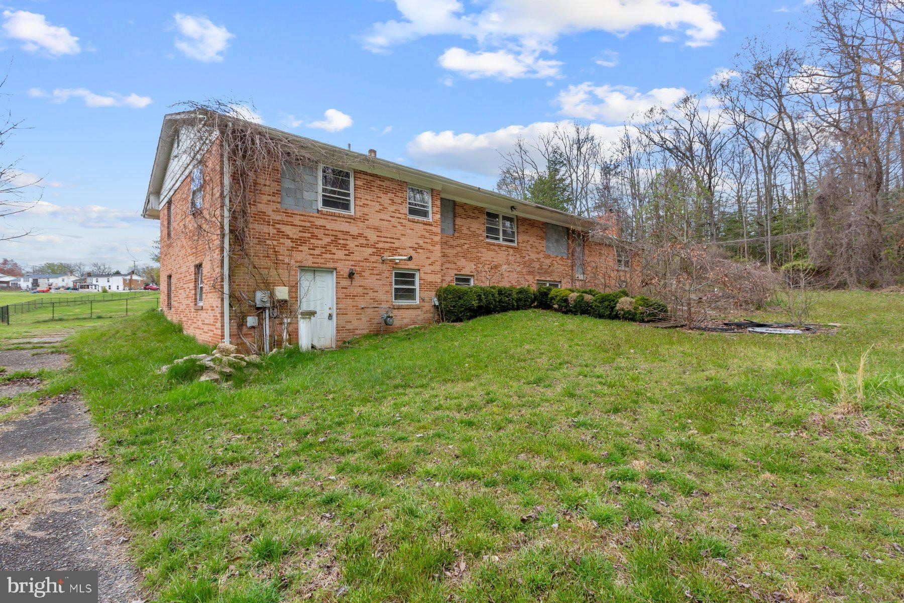 3. 9800 Rosaryville Road