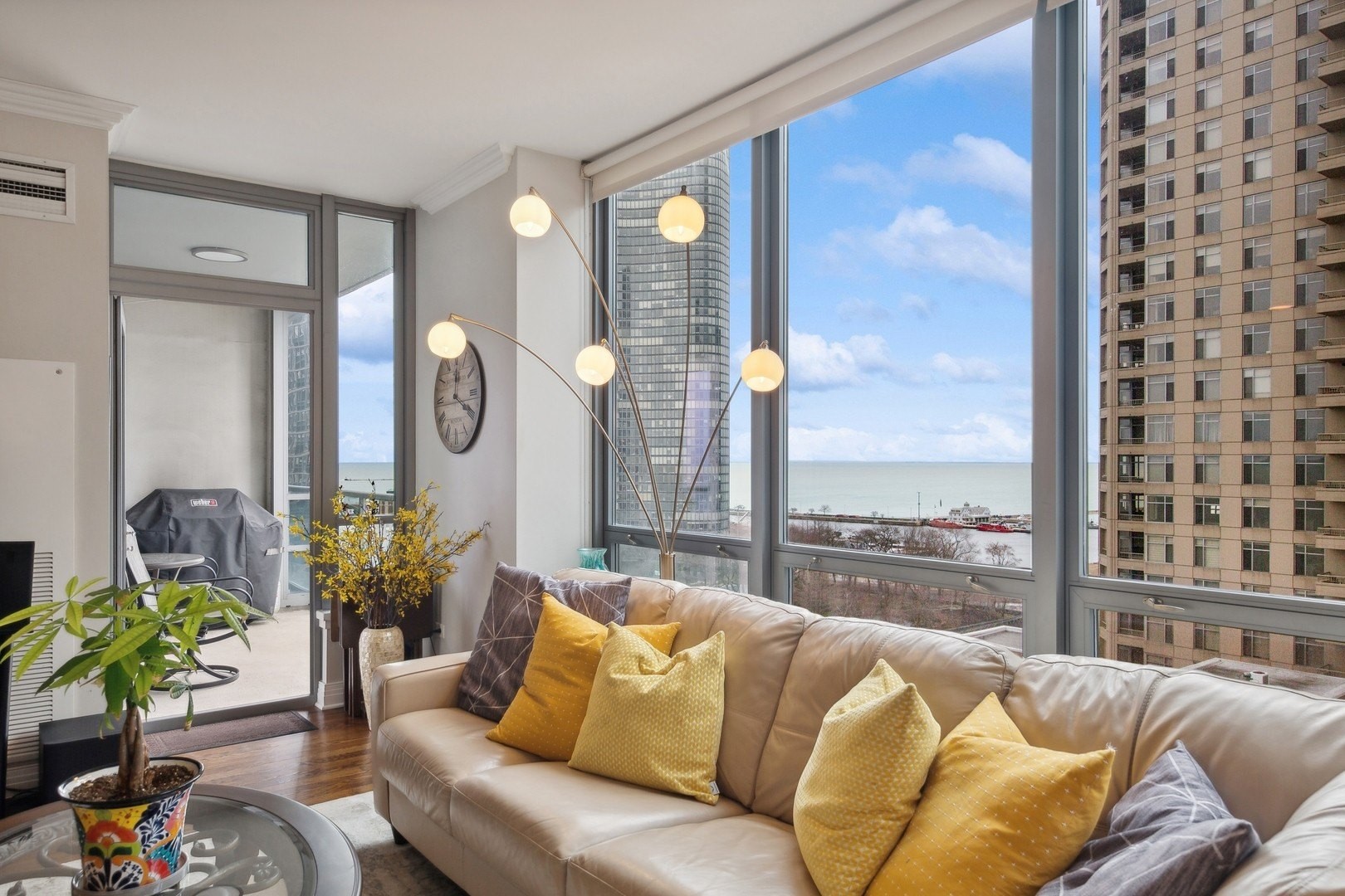 5. 600 N Lake Shore Drive