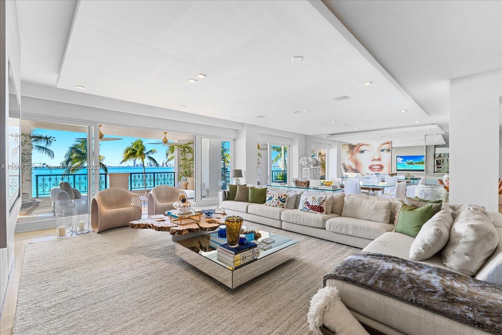 2. 5223 Fisher Island Dr