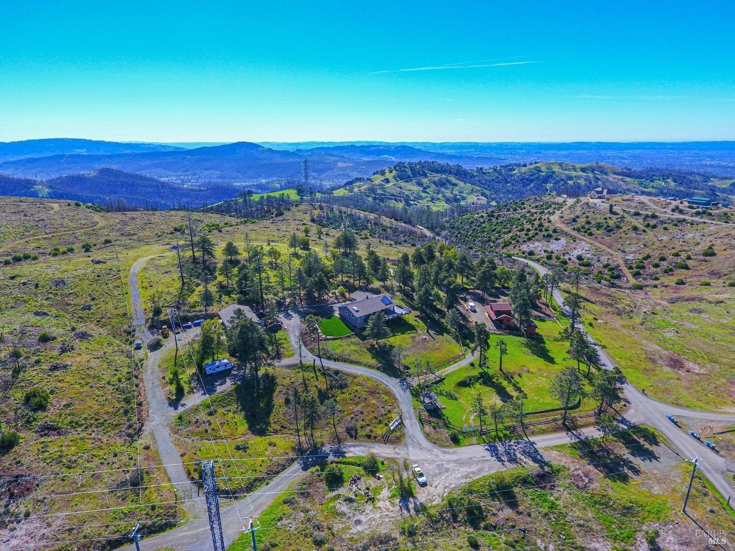 20. 1946 Los Alamos Road