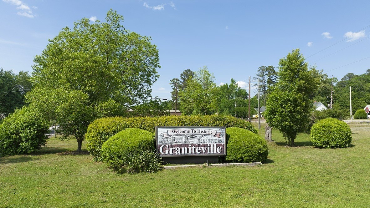 33. 972 Quaint Parish Circle