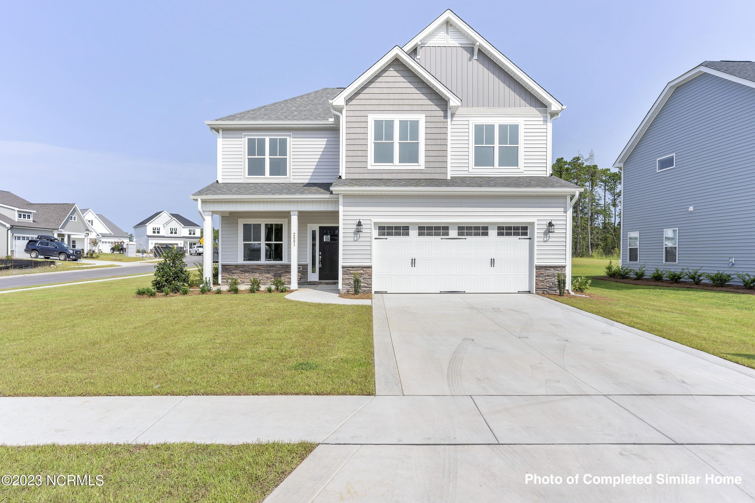 2. 2793 Longleaf Pine Circle