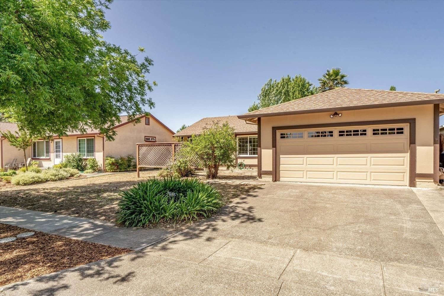 2. 4431 Meadowlark Drive