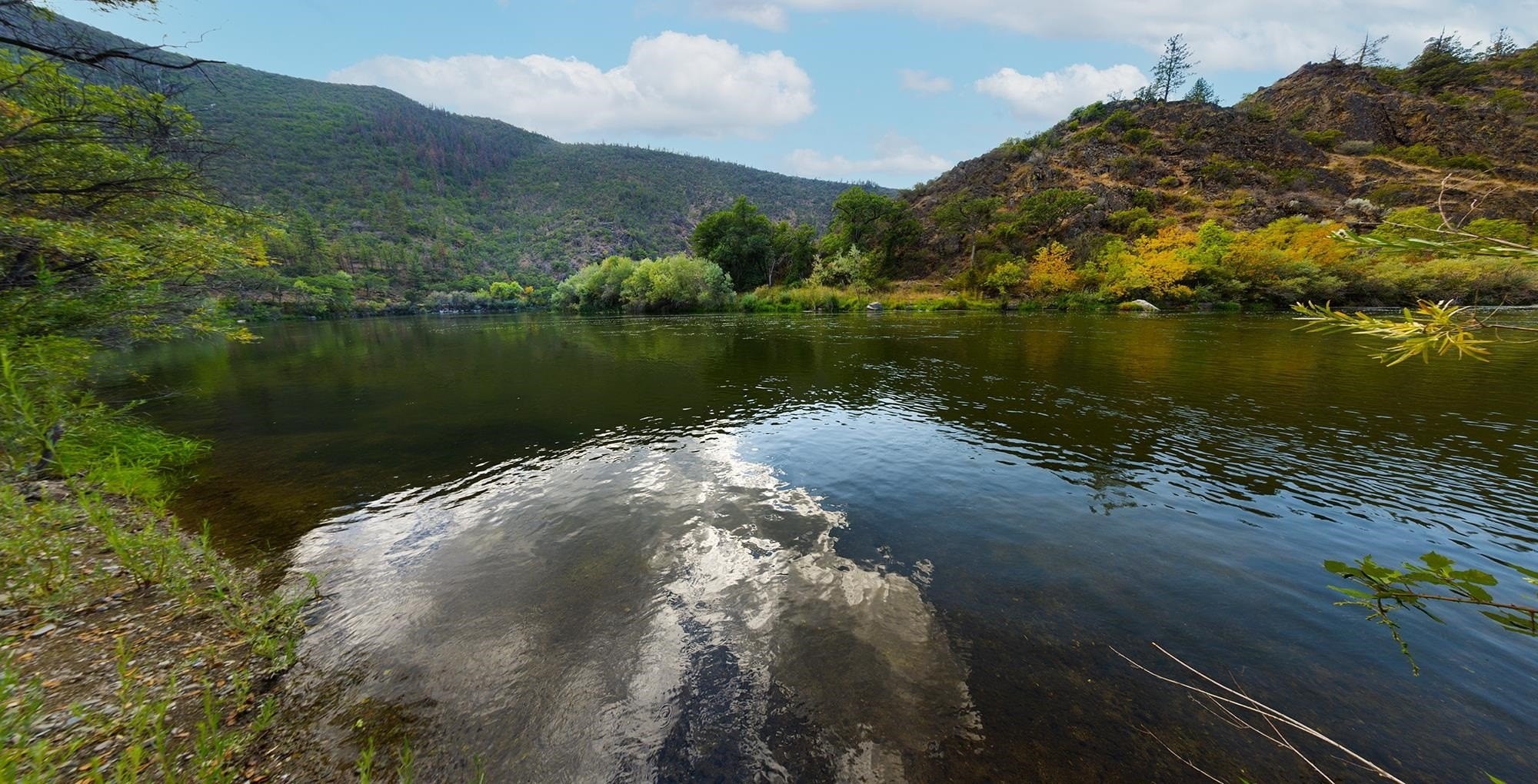 2. 000 Klamath River Road