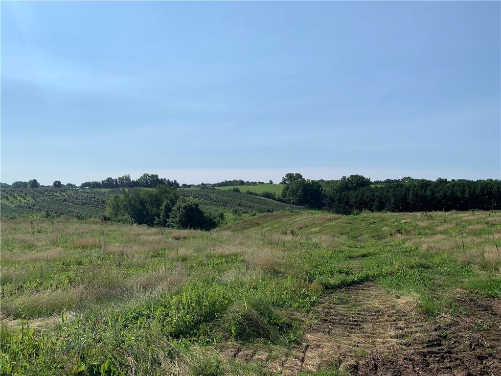 1. Lot 18 County Hwy 00