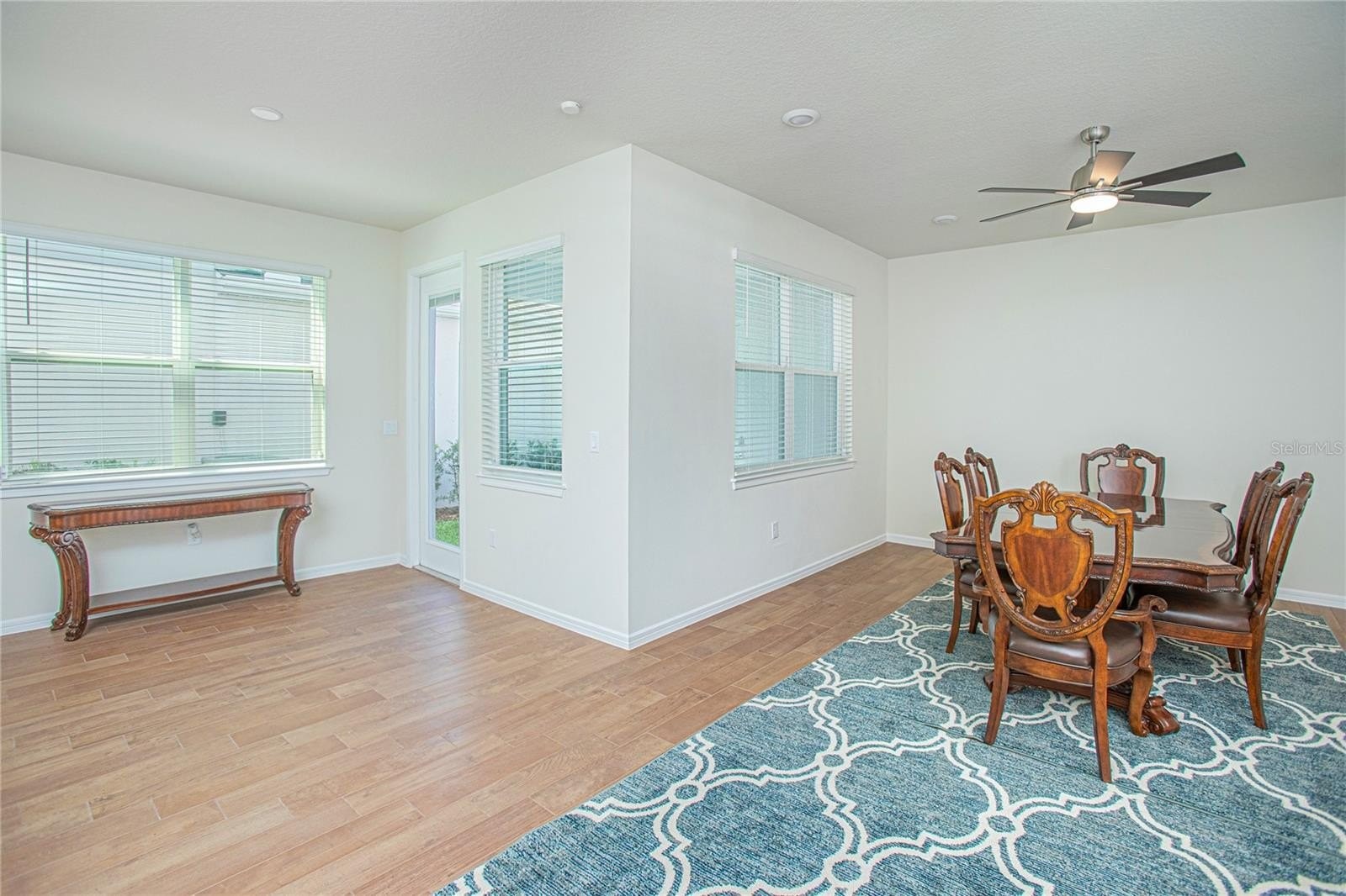 6. 14250 Lanikai Beach Drive