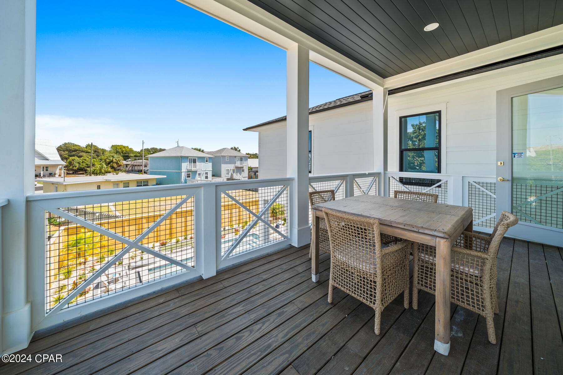 32. 21524 Front Beach Road