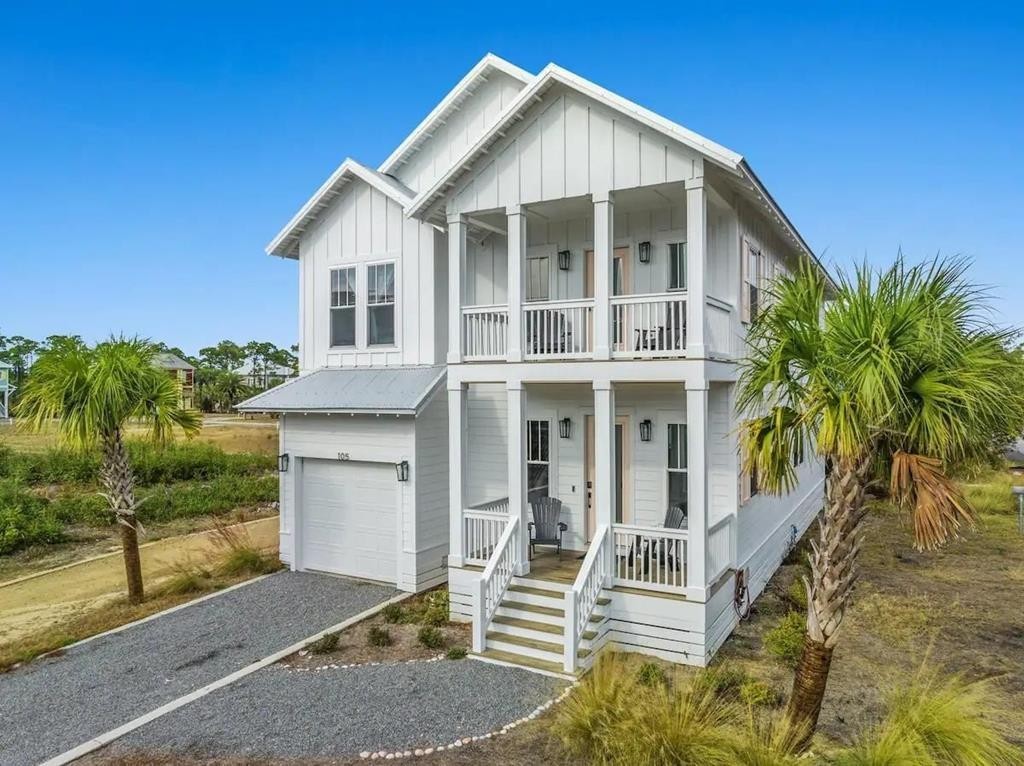 1. 105 Loggerhead Ln