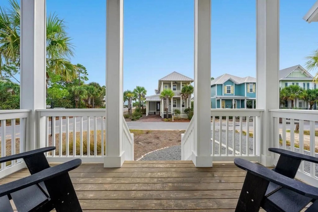 50. 105 Loggerhead Ln