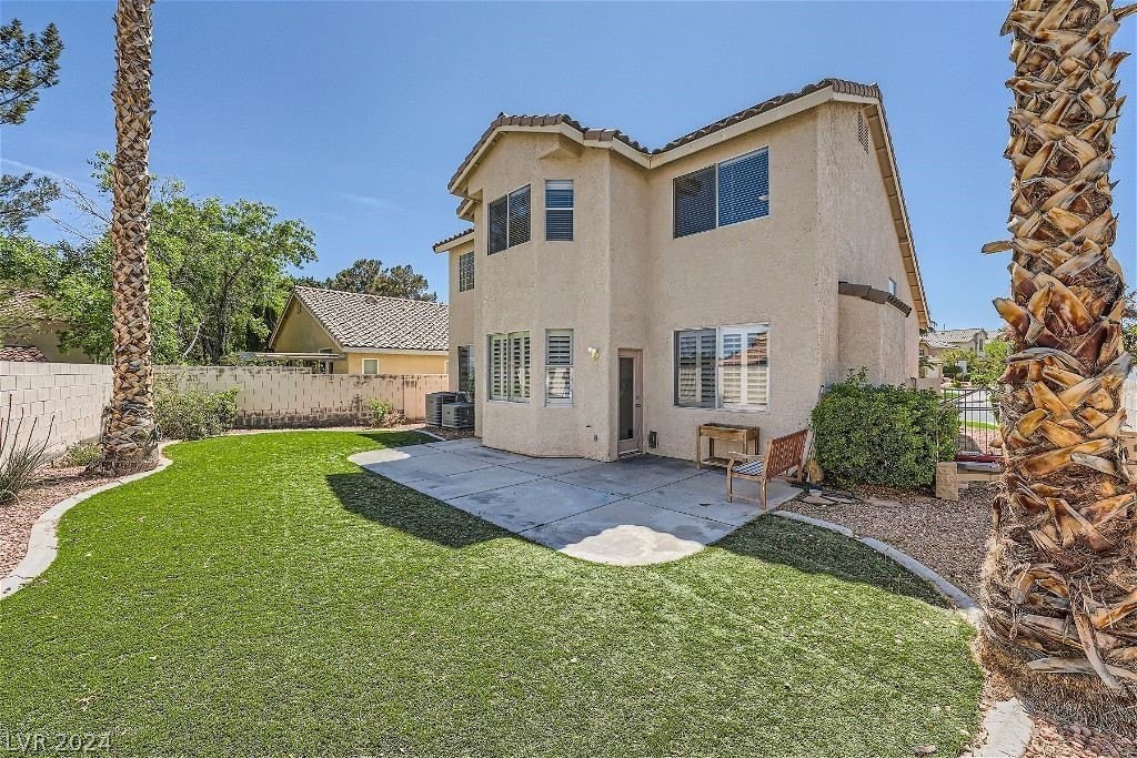 26. 1520 Chaparral Summit Drive