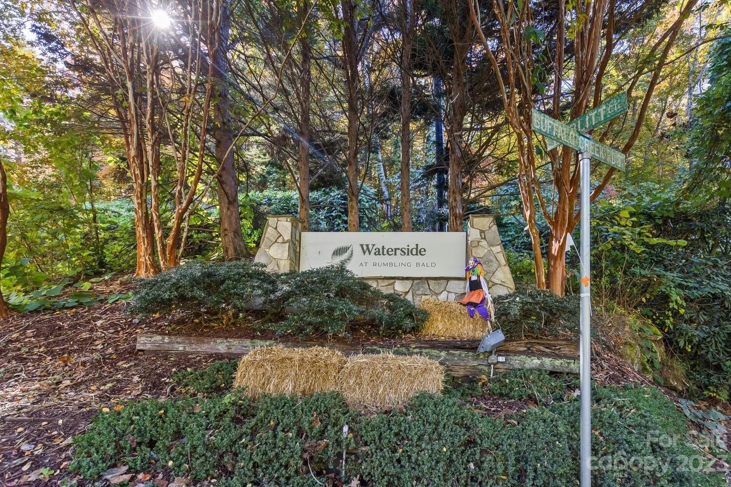 1. Lot 1b Waterside Drive