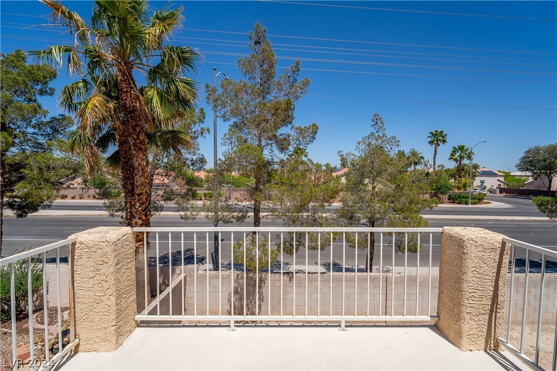 45. 1092 Coral Desert Drive