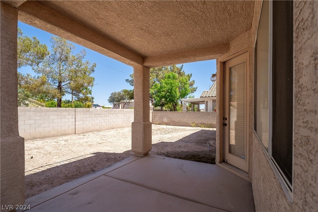 48. 1092 Coral Desert Drive