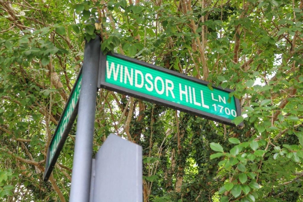 8. Windsor Hill Blvd