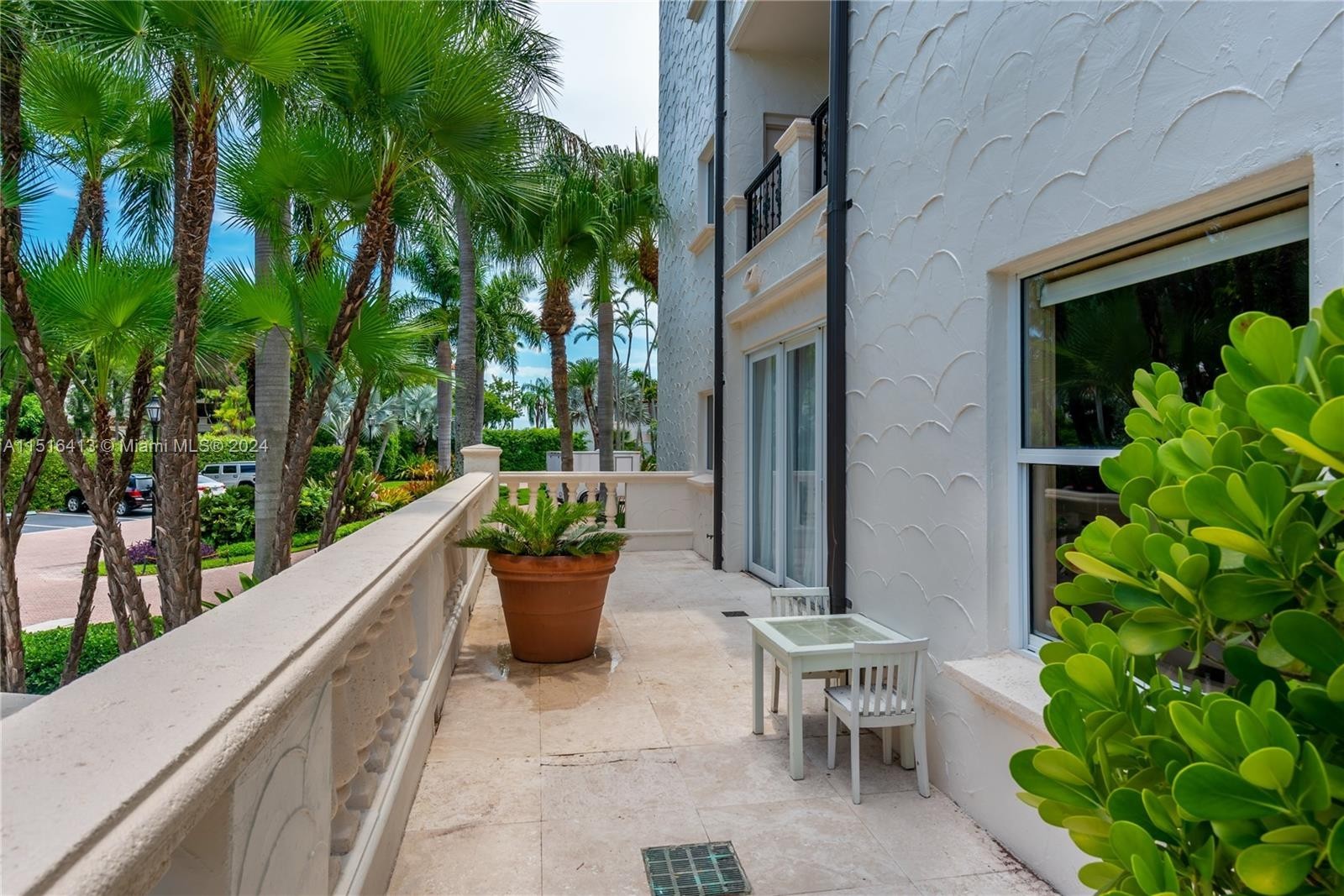 36. 2514 Fisher Island Dr