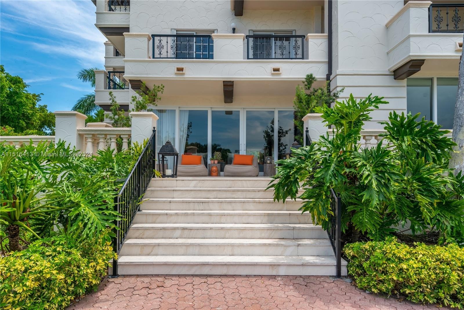 40. 2514 Fisher Island Dr