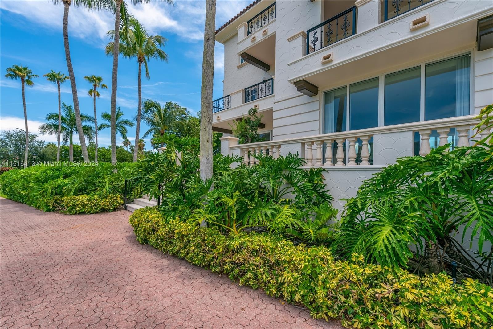 42. 2514 Fisher Island Dr