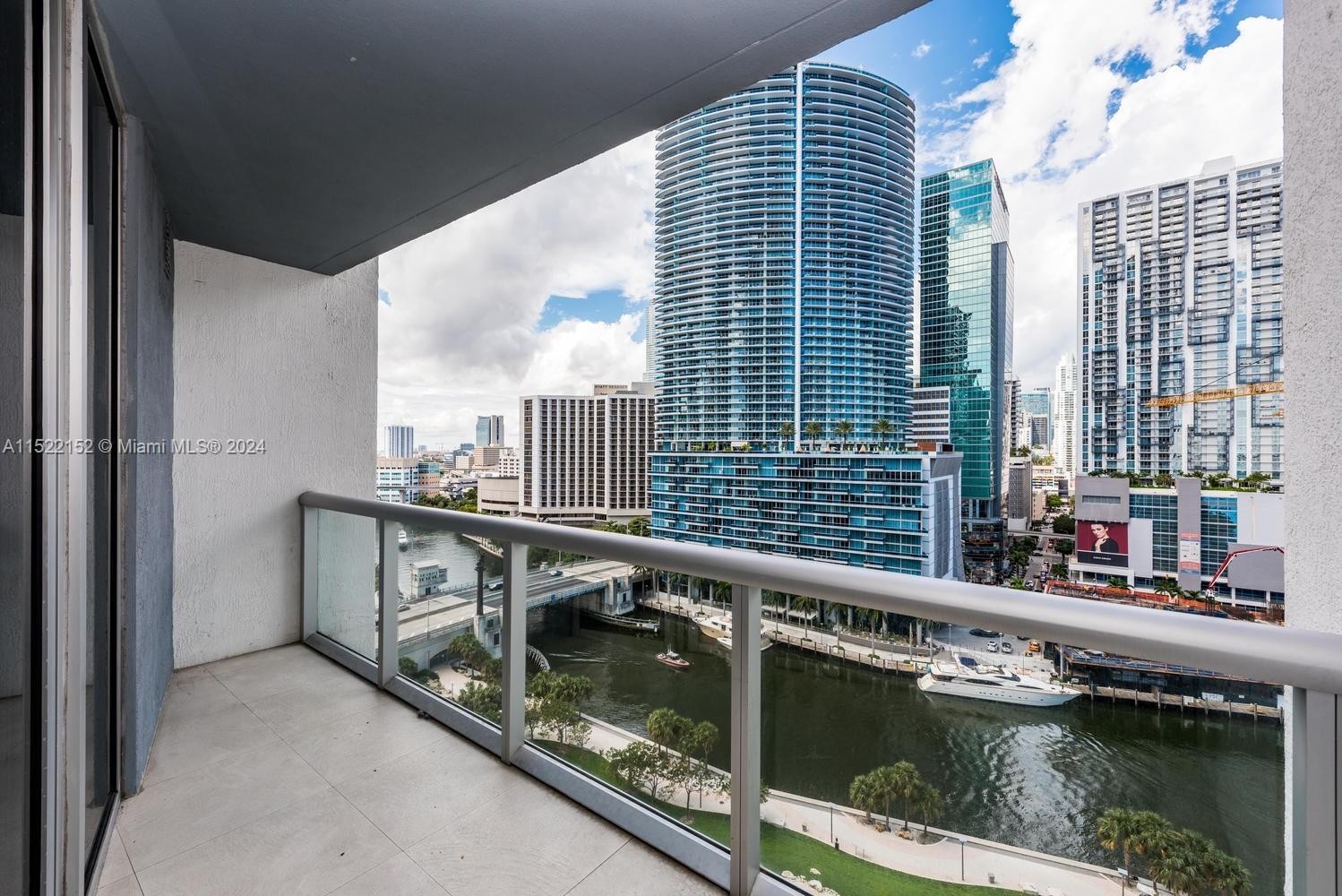 3. 475 Brickell Ave