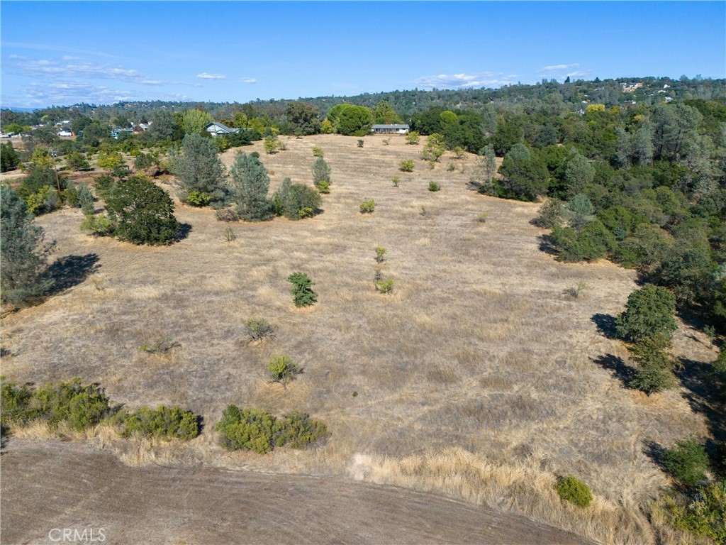 24. 0 Skyline Boulevard A