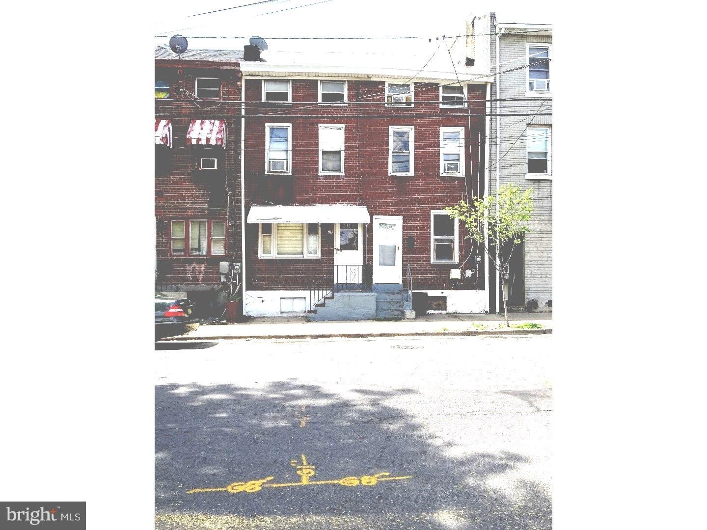 1. 225 Mulberry Street