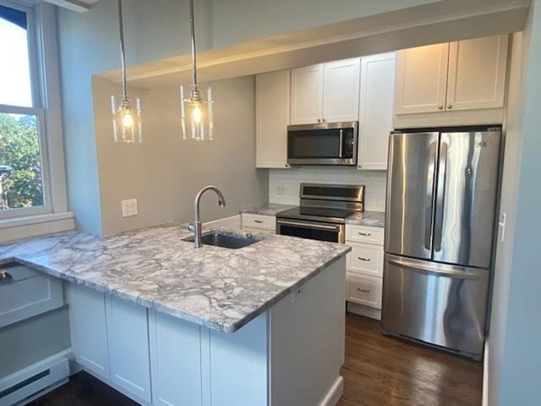 5. 496 Columbus Ave Unit 6