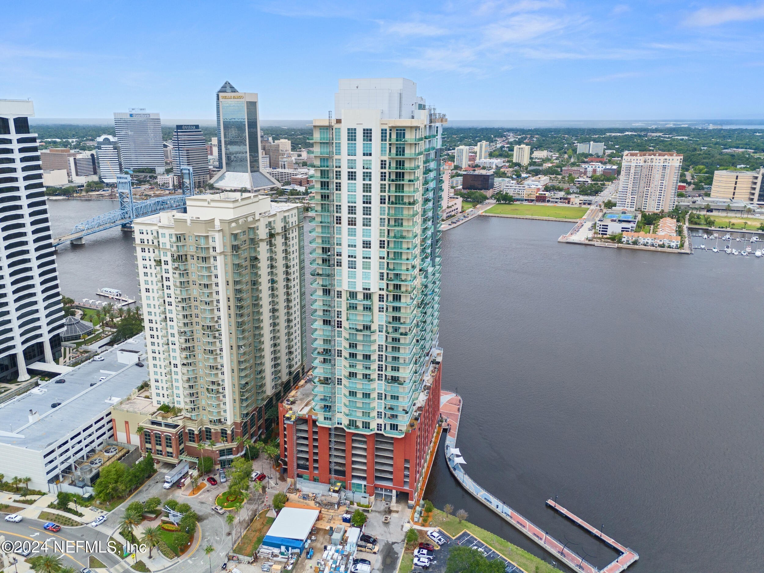 1. 1431 Riverplace Boulevard 1701